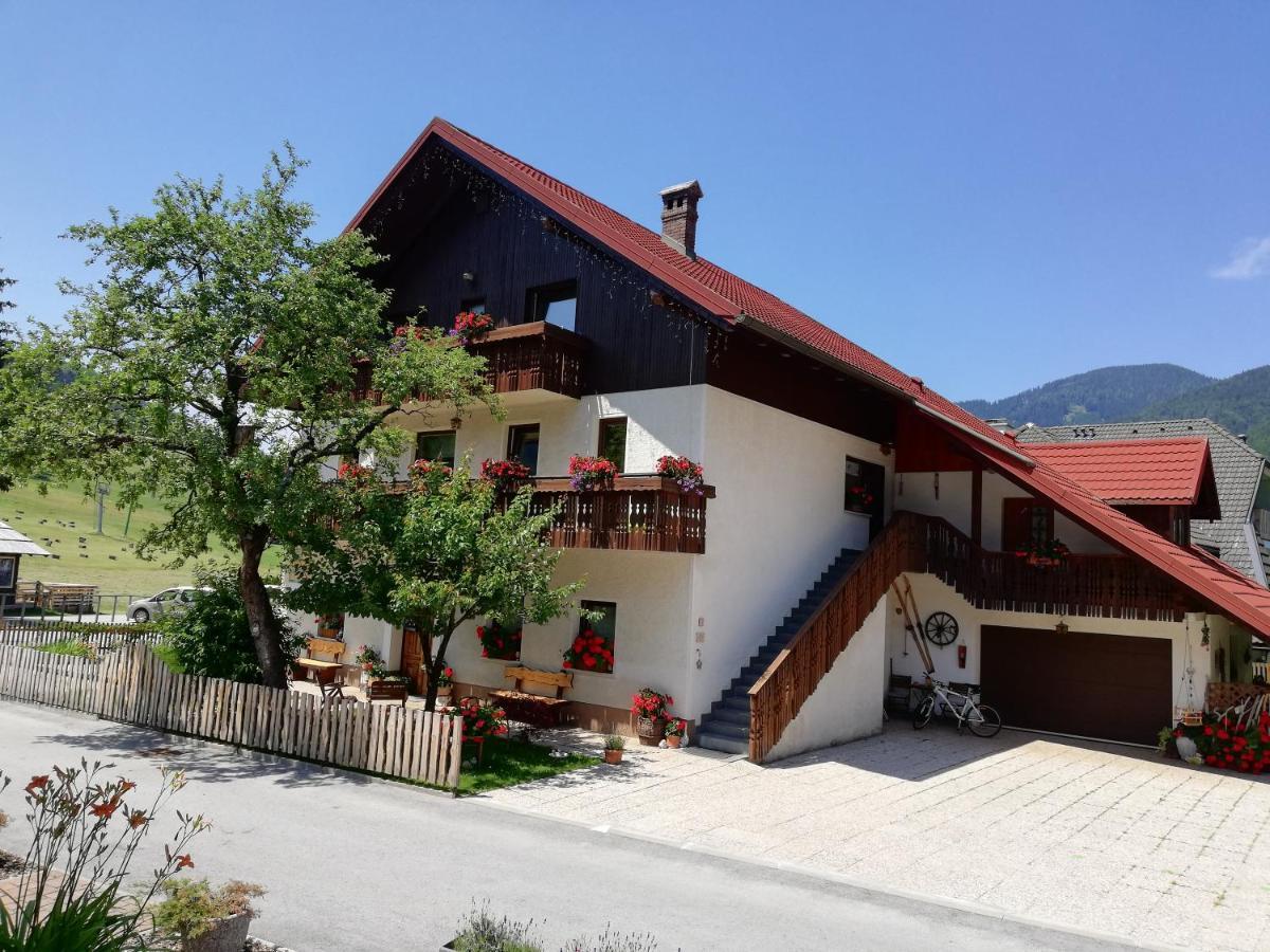Apartments & Rooms Smucka Kranjska Gora Exterior foto